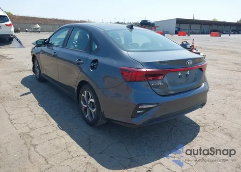 2020 Kia Forte Lxs z USA, uszkodzony, nr VIN 3KPF24AD6LE150400